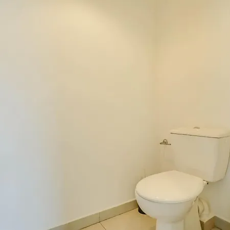 Spacieux Rooftop Parking, Terrasse Ensoleillee דירה *